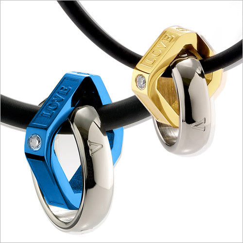 Titanium Steel Couples Pendant Necklace with Double Rings